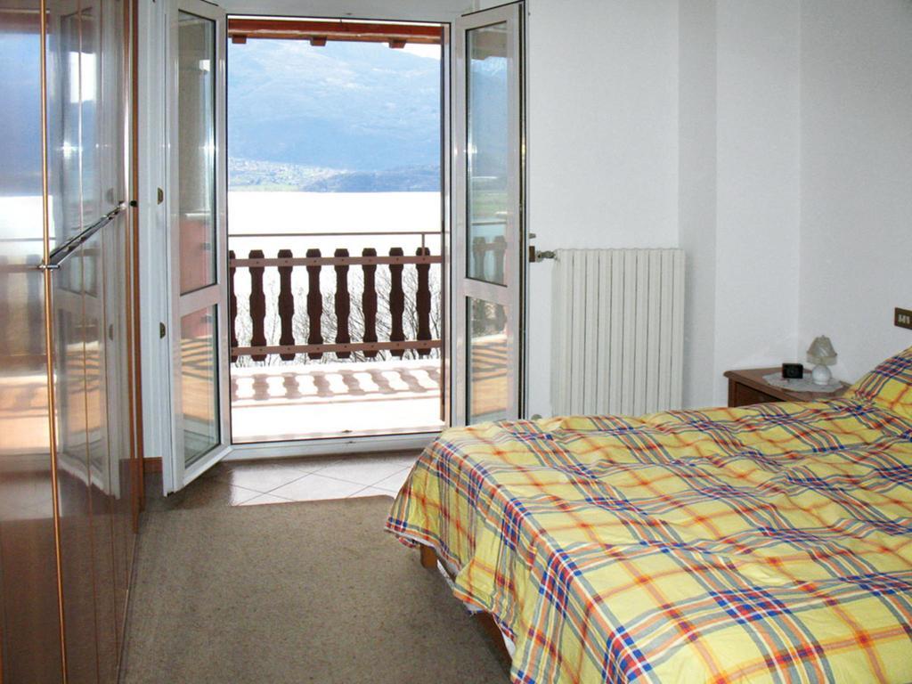 Residence Casa Rosa Gera Lario Exteriör bild