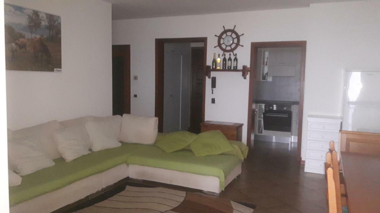 Residence Casa Rosa Gera Lario Exteriör bild